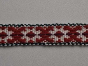 Kirivöö järjehoidja neli kaheksakanda madarapunane roheliste äärtega