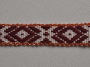 Kirivöö järjehoidja kaks rombi madarapunane oranžide äärtega